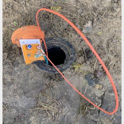 Teststation/minibrnd med stbejernskrave og 4" indfarvet dksel.